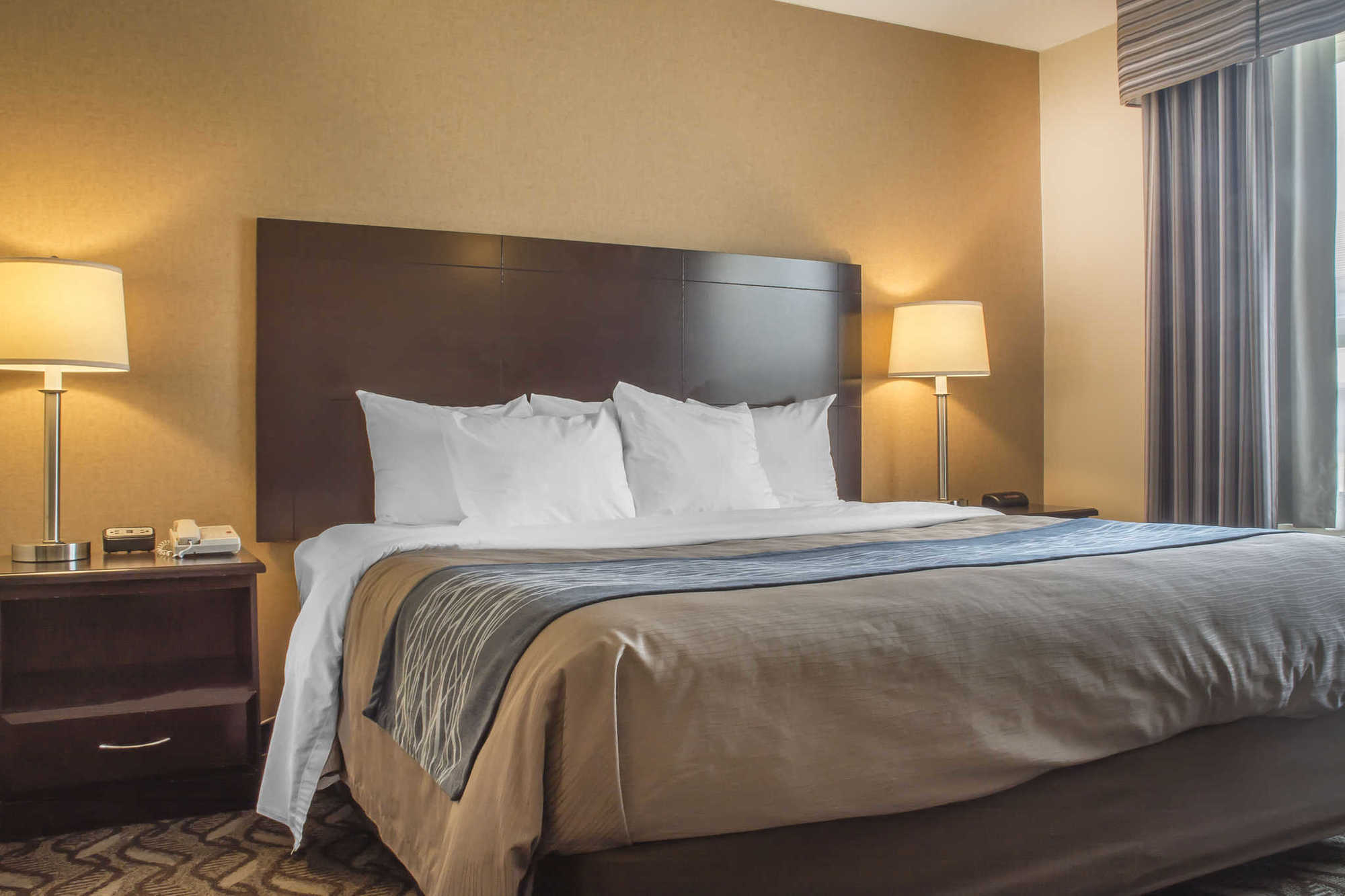 Comfort Inn & Suites Ambassador Bridge Windsor Camera foto
